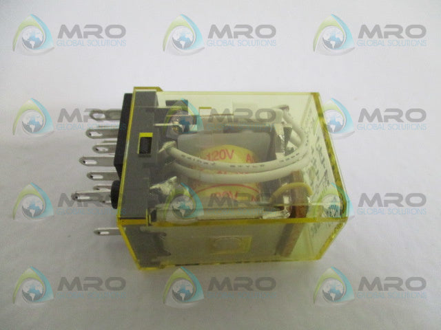 IDEC RY4S-UL 110-120VAC *NEW NO BOX*