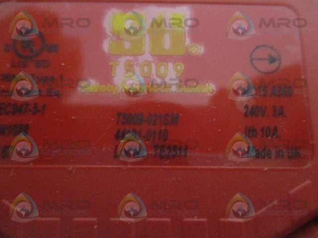 STI 44501-0110 T5009-021SM SAFETY INTERLOCK SWITCH *NEW IN BOX*