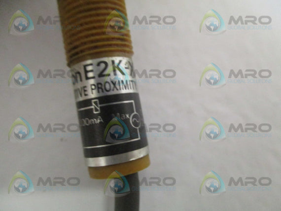 OMRON E2K-X4MY CAPACITIVE PROXIMITY SWITCH *USED*