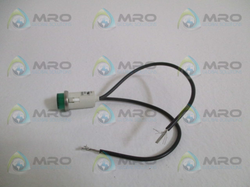 INDUSTRIAL MRO IL4E-125N-G-U6 GREEN INDICATOR LIGHT *NEW NO BOX*