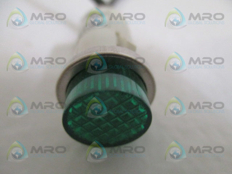 INDUSTRIAL MRO IL4E-125N-G-U6 GREEN INDICATOR LIGHT *NEW NO BOX*
