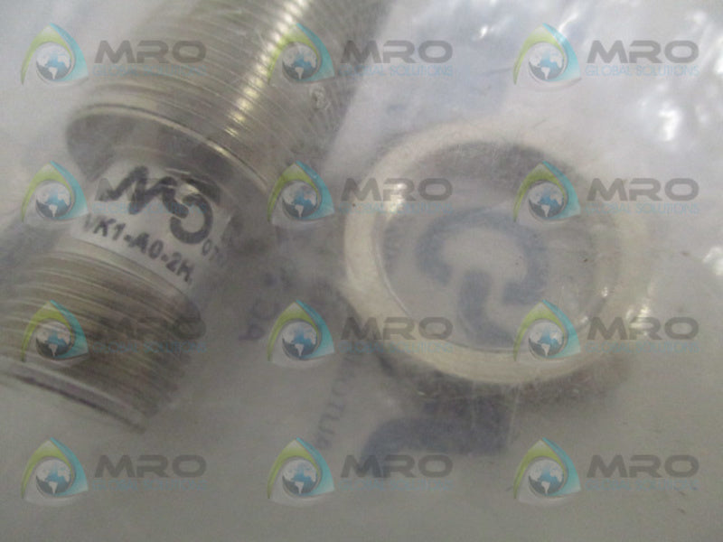 AUTOMATION DIRECT VK1-A0-2H INDUCTIVE PROXIMITY SWITCH * NEW IN FACTORY BAG *
