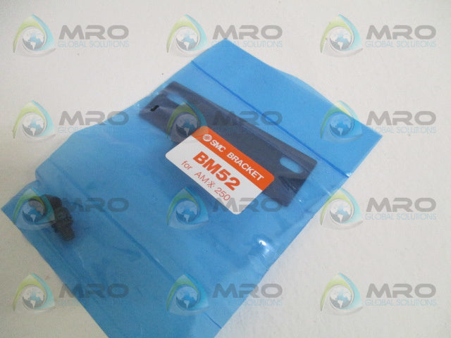 SMC BM52 BRACKET *NEW IN FACTORY BAG*