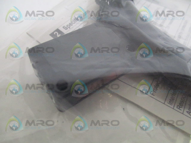 IDEC SA1E-BP1-2M PHOTOELECTRIC SENSOR *NEW IN FACTORY BAG*