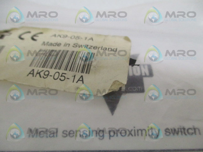AUTOMATION DIRECT AK9-05-1A INDUCTIVE PROXIMITY SENSOR * NEW IN FACTORY BAG *
