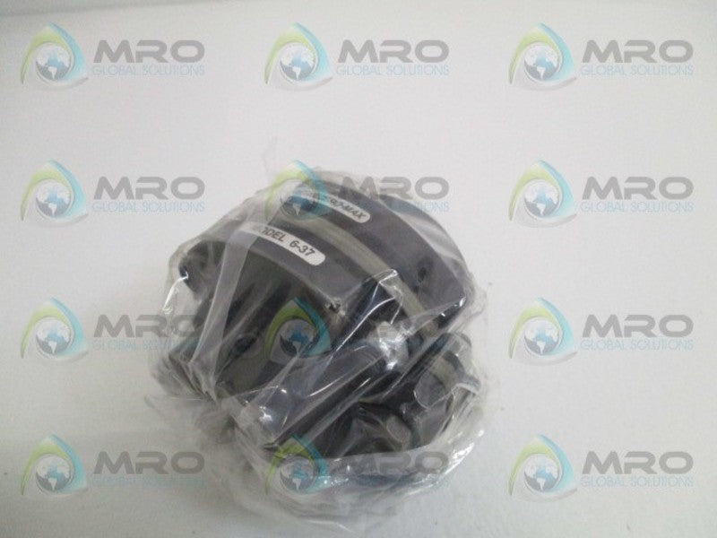 ZERO-MAX 6A37-004-010-01 CD COUPLING SINGLE FLEX SET SCREW *NEW IN BOX*