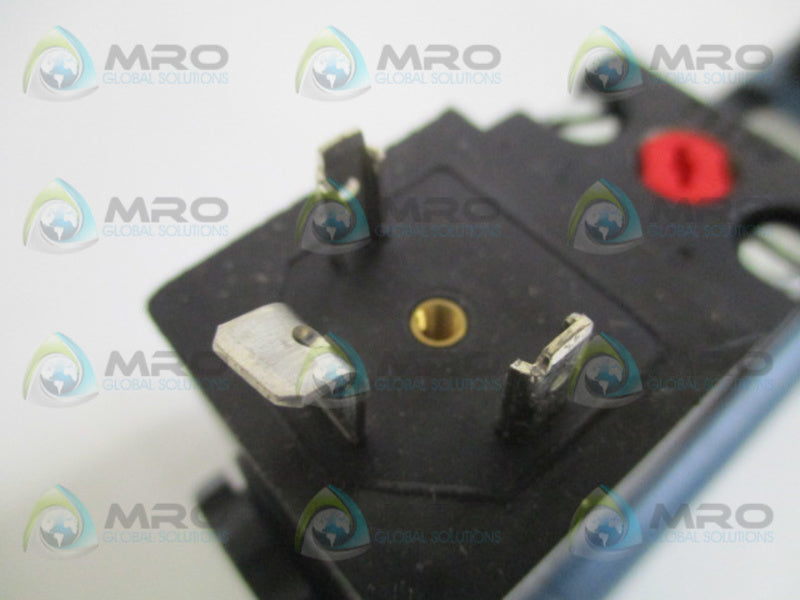 REXROTH R432006471 AIR CONTROL VALVE *USED*