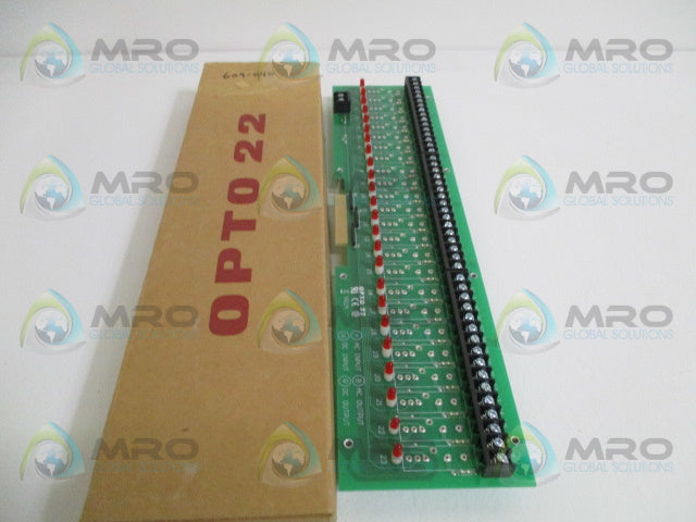 OPTO 22 PB24 24-CHANNEL RACK I/O MODULE *NEW IN BOX*