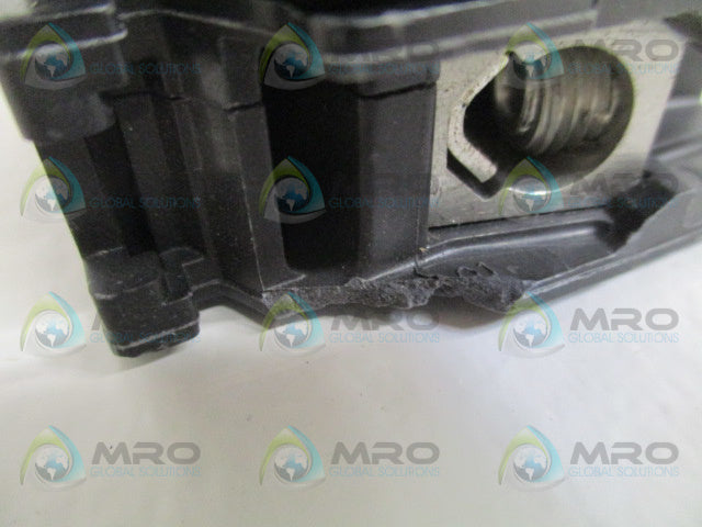 SIEMENS Q2100 CIRCUIT BREAKER 100A (AS PICTURED) *USED*