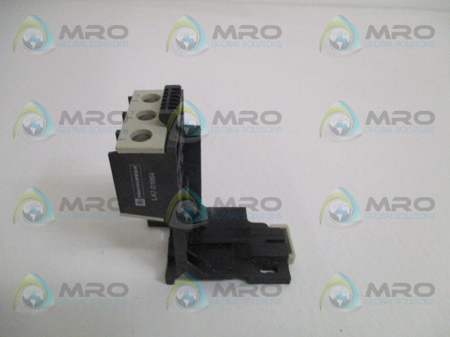 TELEMECANIQUE LA7-D1064 OVERLOAD RELAY BLOCK *USED*