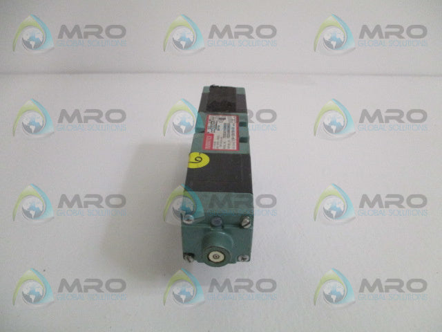 NUMATICS 153SS431K000030 PNEUMATIC SOLENOID VALVE * USED*