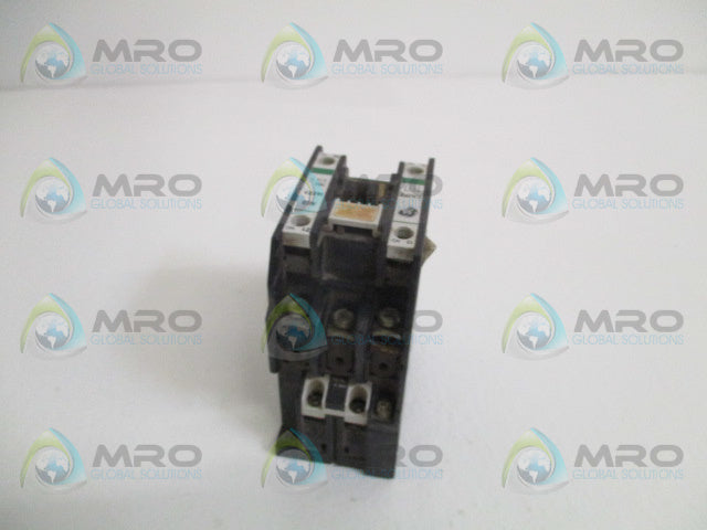 GENERAL ELECTRIC CA2F2AC3 CONTACTOR 380/415V *USED*