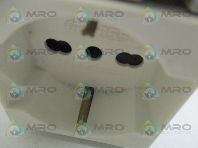 GEWISS GW64212 UNIVERSAL POWER PLUG ADAPTER *NEW NO BOX*