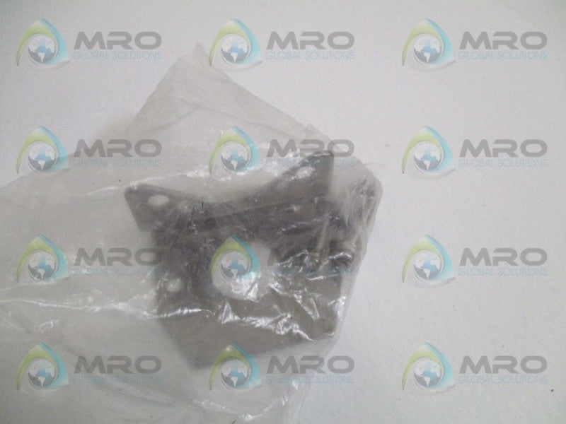 INDUSTRIAL MRO 9611-41-6470 HARDWARE KIT *NEW IN FACTORY BAG*