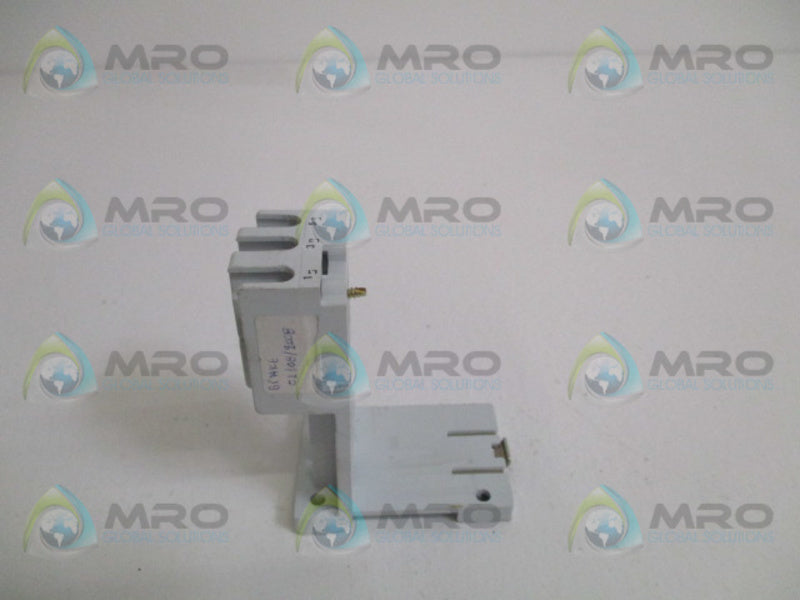 SPRECHER+SCHUH CT3-32-P-A ADAPTOR PANEL MOUNT *USED*