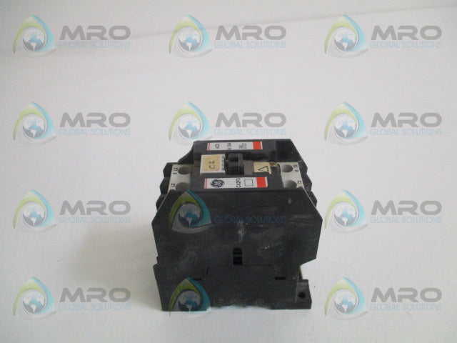 GENERAL ELECTRIC CA2F3 CONTACTOR 220/240V 30A *USED*