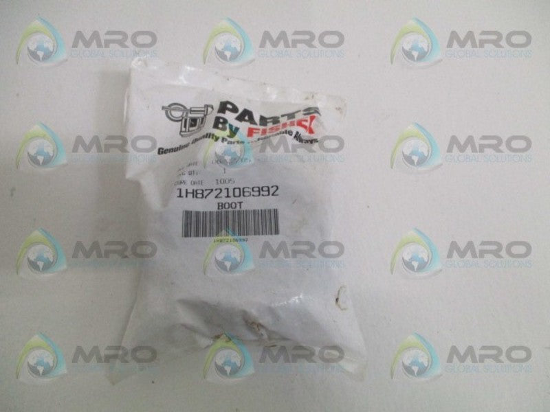 FISHER 1H872106992 BOOT * NEW IN FACTORY BAG *