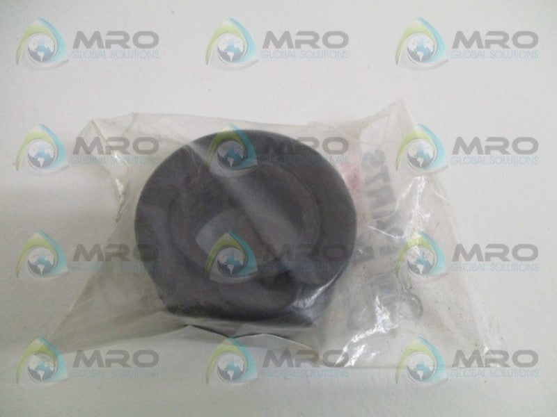 FISHER 1H872106992 BOOT * NEW IN FACTORY BAG *