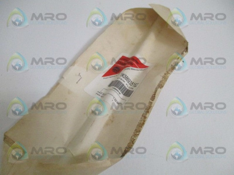 FISHER 1K586935162 PLUG STEM * NEW IN ORIGINAL PACKAGE *