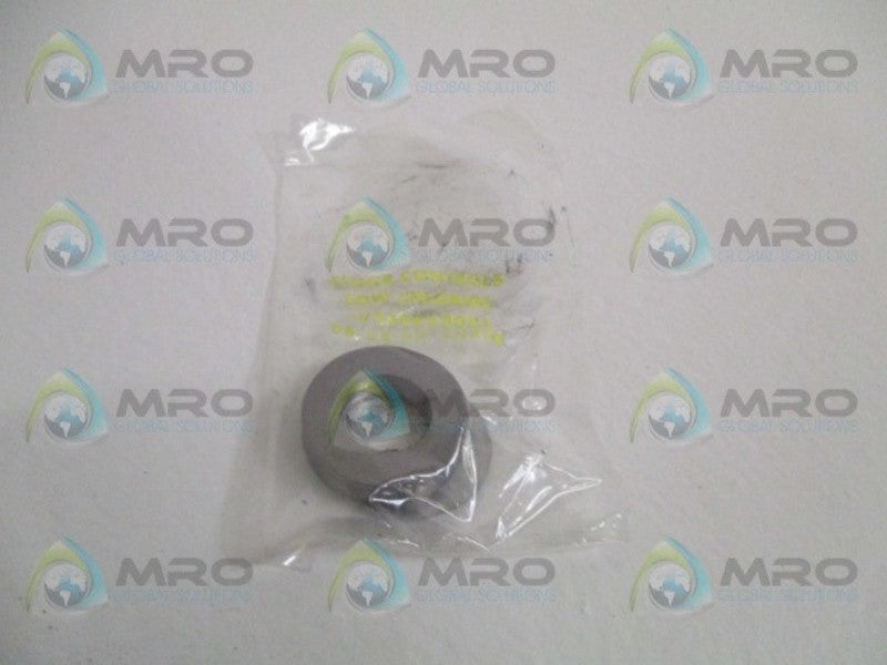 FISHER 1V2396X0022 RING PACKING * NEW IN BOX *