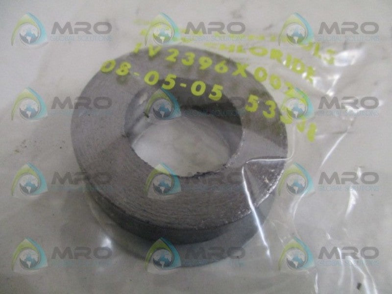 FISHER 1V2396X0022 RING PACKING * NEW IN BOX *