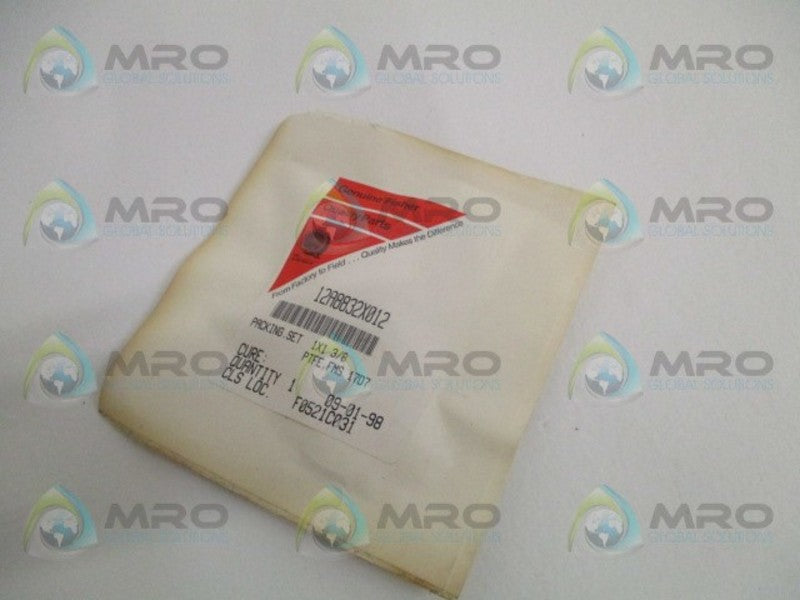 FISHER 12A8832X012 PACKING SET  NSMP