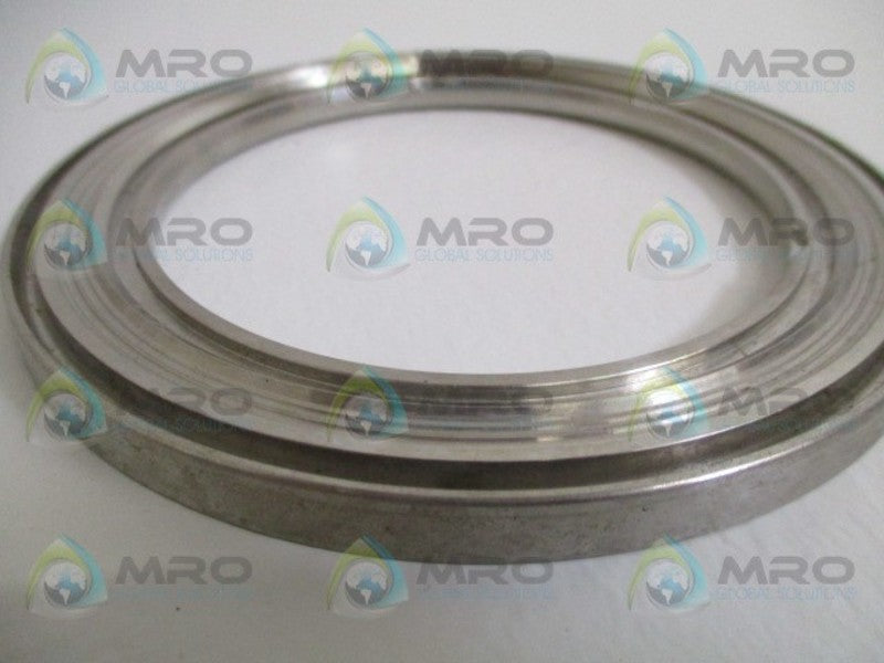 FISHER 75B0041X022 SEAL RETAINER  NSNP