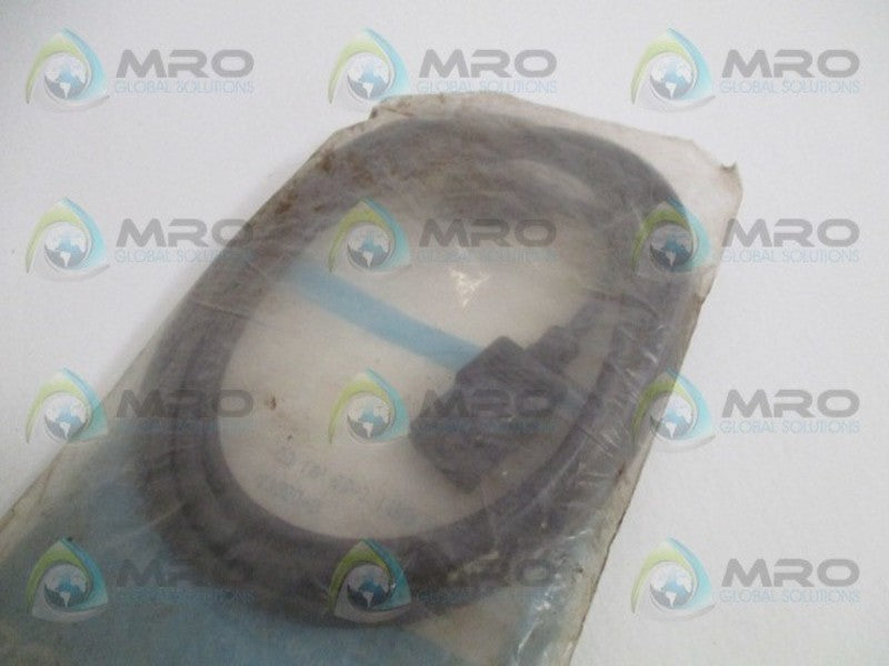BELDEN 17250-S CONNECTOR CABLE 90" * NEW IN FACTORY BAG *