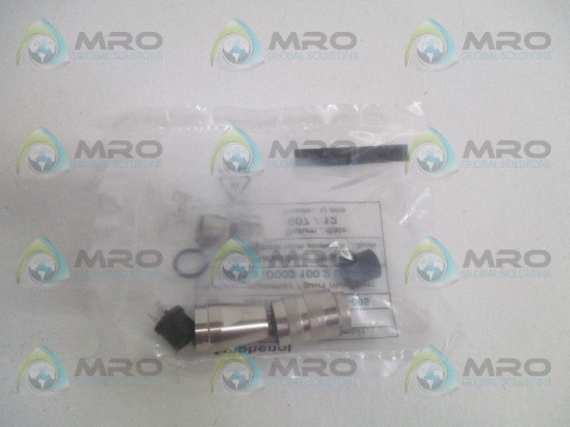 AMPHENOL C09131D0031002U FEMALE CABLE CONNECTOR  NSMP