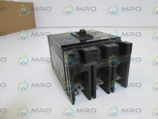 CUTLER-HAMMER CIRCUIT BREAKER EC3040  UNMP