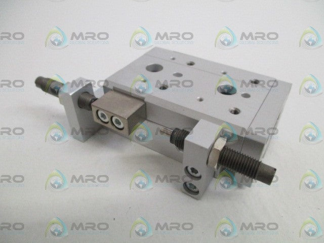 SMC MXS12-30B PNEUMATIC AIR GUIDED CYLINDER SLIDE TABLE *NEW NO BOX*