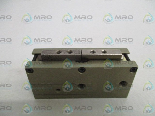 ROBOHAND RPL-2M PNEUMATIC PARALLEL GRIPPER *NEW NO BOX*