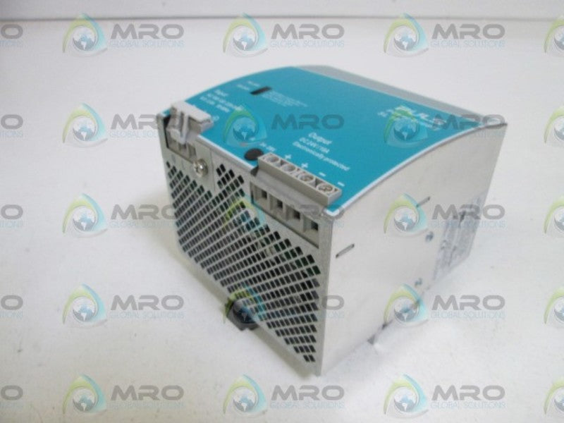 PULS DC POWER SUPPLY SL10.100 *NEW IN BOX*