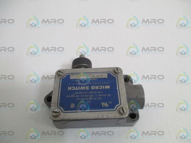 MICROSWITCH BAF1-2RN18-LH LIMIT SWITCH (GRAY) *USED*