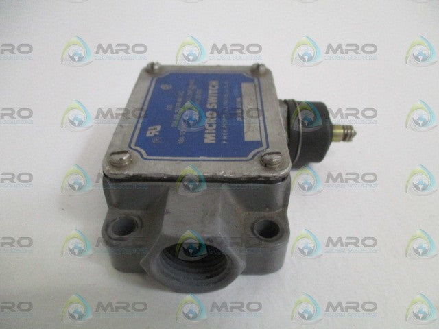 MICROSWITCH BAF1-2RN18-LH LIMIT SWITCH (GRAY) *USED*