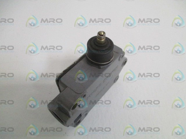 MICROSWITCH BAF1-2RN18-LH LIMIT SWITCH (GRAY) *USED*