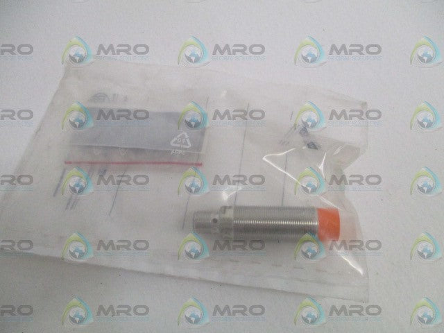 IFM EFECTOR IGS209 INDUCTIVE SENSOR *NEW IN FACTORY BAG*