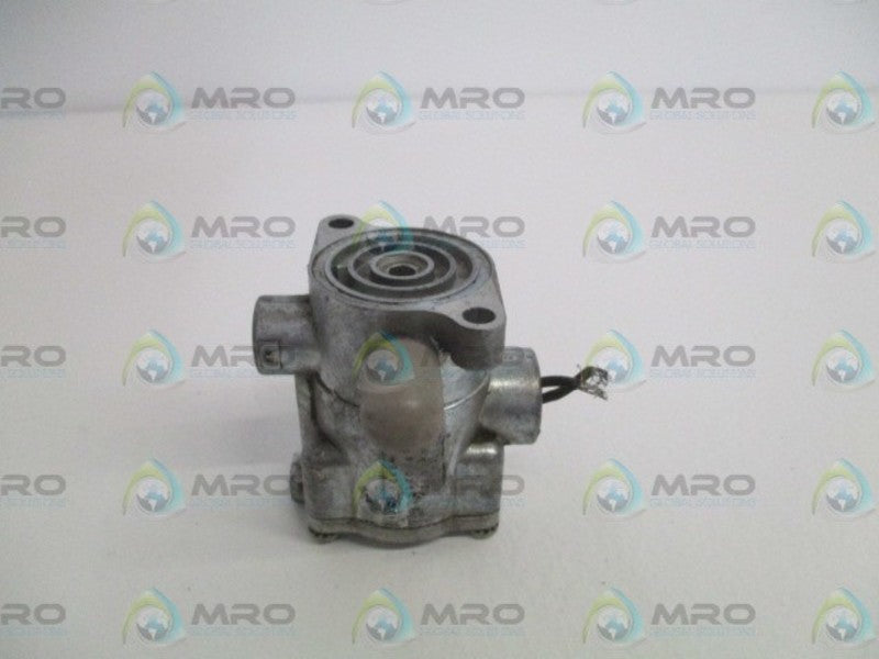 SCHRADER BELLOWS K065-1035 PILOT VALVE *USED*
