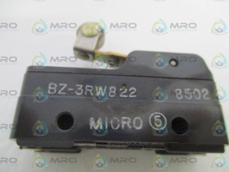 MICRO SWITCH BZ-3RW822 ROLLER LEVER SWITCH *NEW NO BOX*