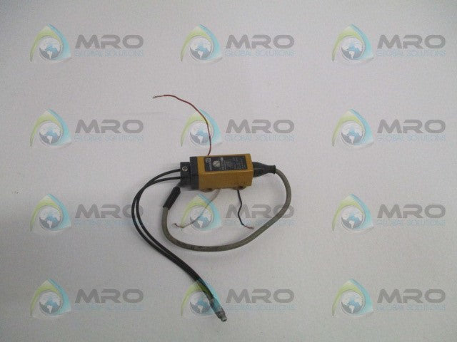 OMRON E3S-X2CE4 PHOTOELECTRIC SWITCH *USED*