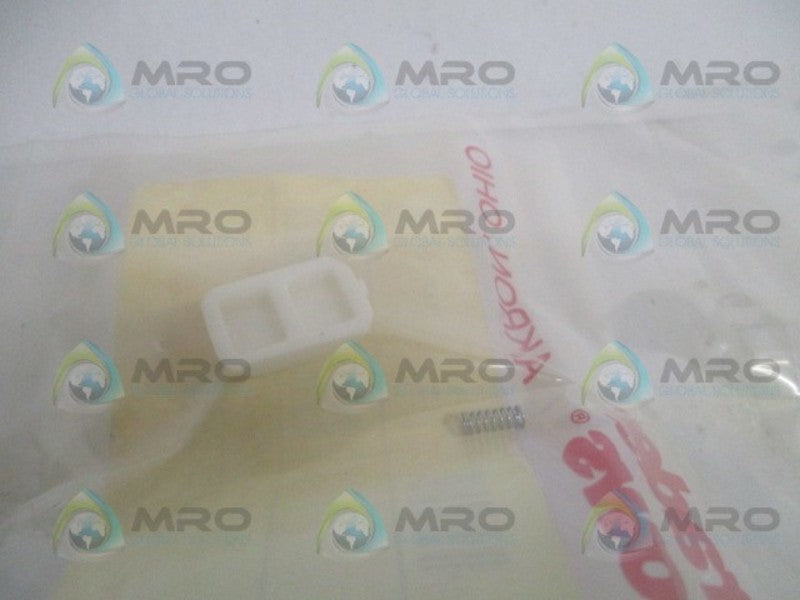 SCHRADER BELLOWS B752001 SLIDE ASSEMBLY 1/4" (AS PICTURED) *NEW IN FACTORY BAG*