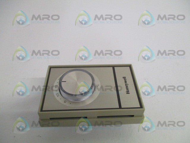 HONEYWELL T498A1786 ELECTRIC HEAT THERMOSTAT 5/25 C *NEW NO BOX*