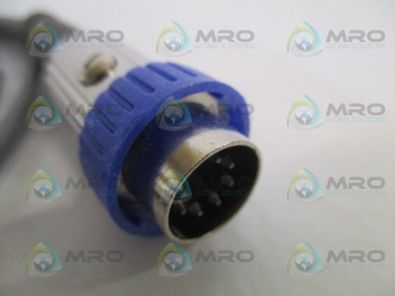 INDUSTRIAL MRO 214153 CONNECTOR CABLE *NEW NO BOX*