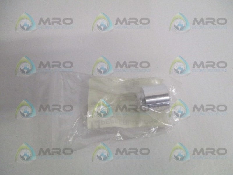 PEPPERL+FUCHS PG9-1/2-NPT FITTING * NEW IN FACTORY BAG *