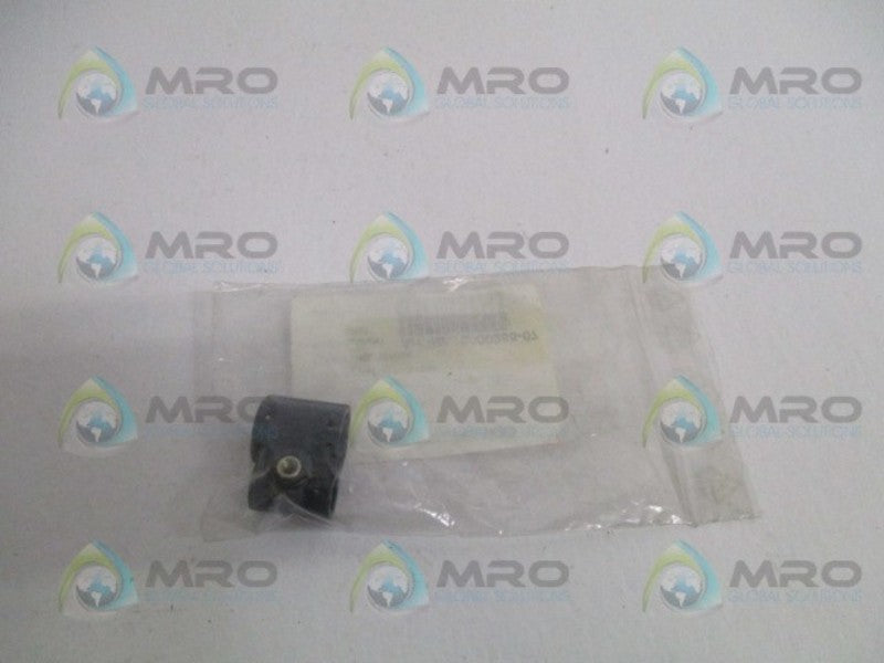 INDUSTRIAL MRO 0000255-07 PLASTIC HOLDER * NEW IN FACTORY BAG *