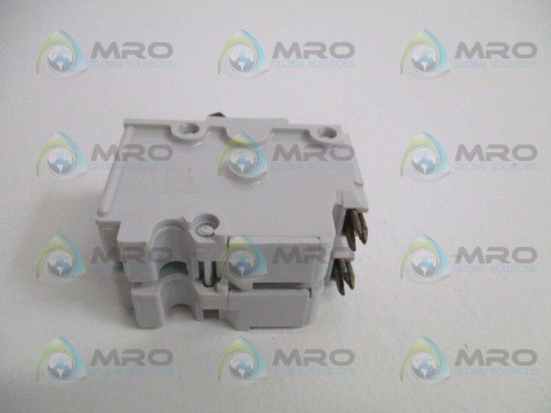FEDERAL PIONEER NA215 CIRCUIT BREAKER 15A  NSNP