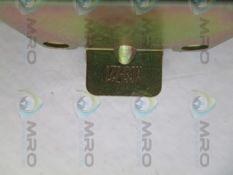TELEMECANIQUE XCS-Z21 OPERATING KEY  UNMP