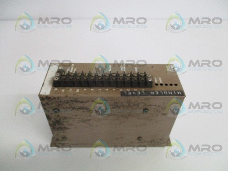 RIS SC-1302 ISOLATED TRANSMITTER IN/OUT: 4-20MA 115VAC *USED*