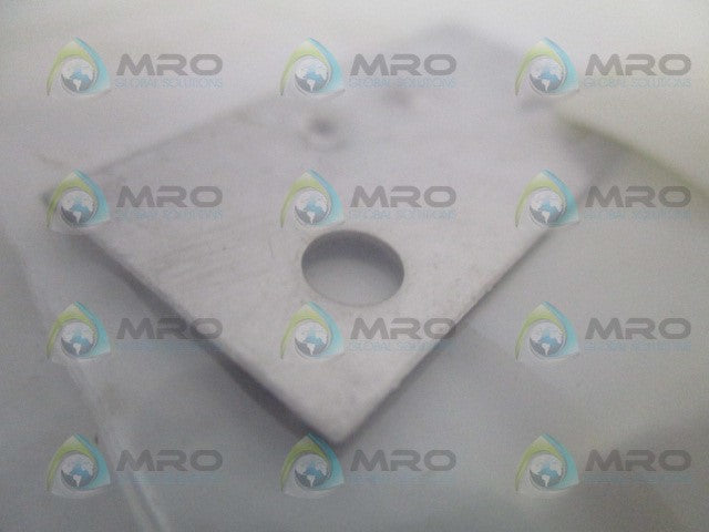 NORDSON 274667B RETAINER PLATE * NEW IN FACTORY BAG *