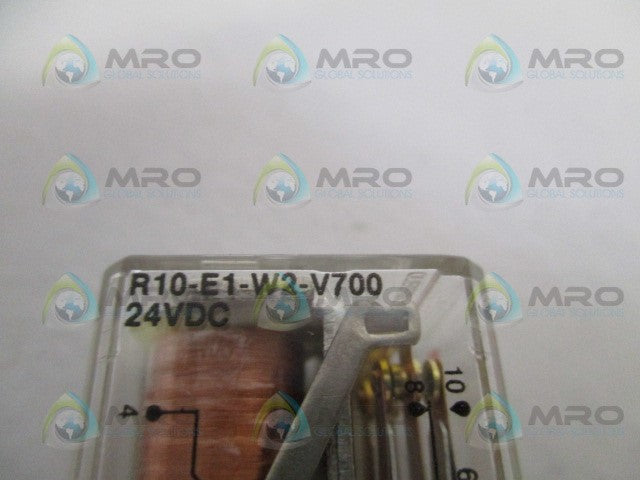 POTTER & BRUMFIELD R10-E1W2-V700 RELAY 24VDC *NEW IN BOX*